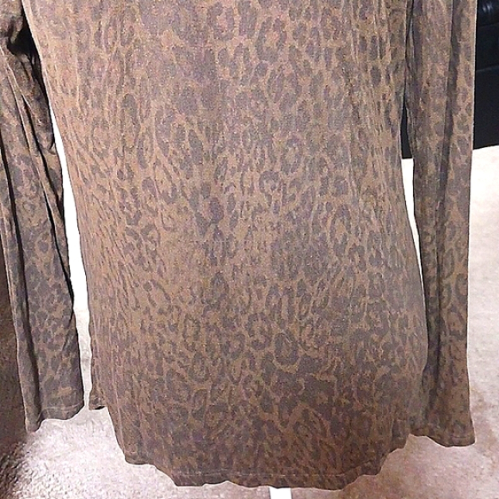 XCVI WOMEN'S BROWN TOP SIZE MEDIUM - Picture 6 of 10